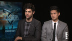 Play Video - Shadowhunters Stars Are Proud of Their Malec